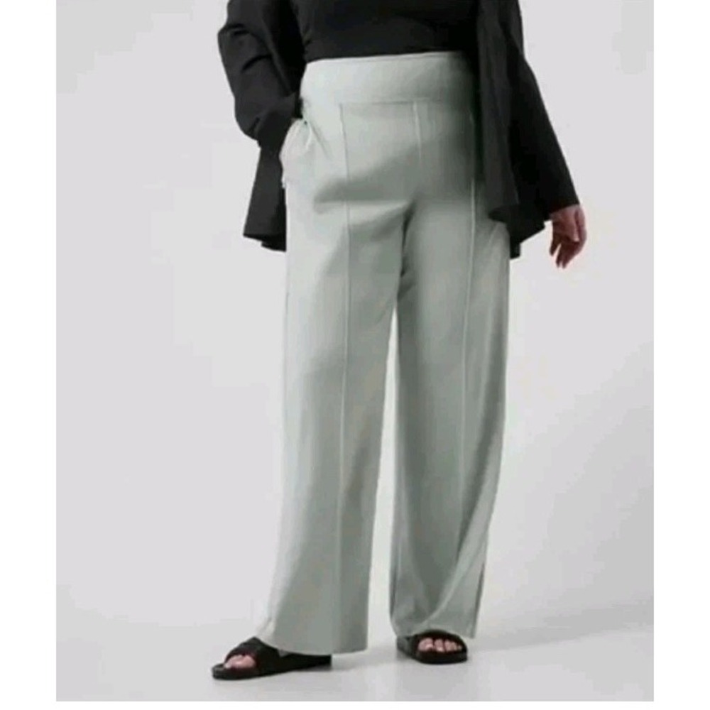 NWT ATHLETA Eastbound Wide Pant PLUS Sz 18 Coast Grey Comfort Pants MSRP $119‎